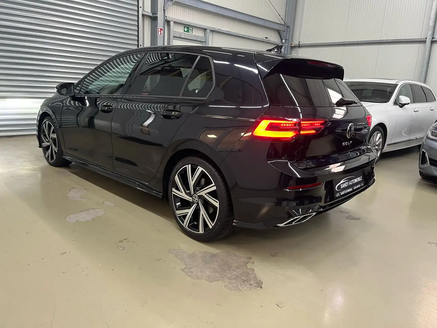 Volkswagen Golf R-Line2.0 TDILED ACC APP Sound SHZ Navi Schwarz - 2