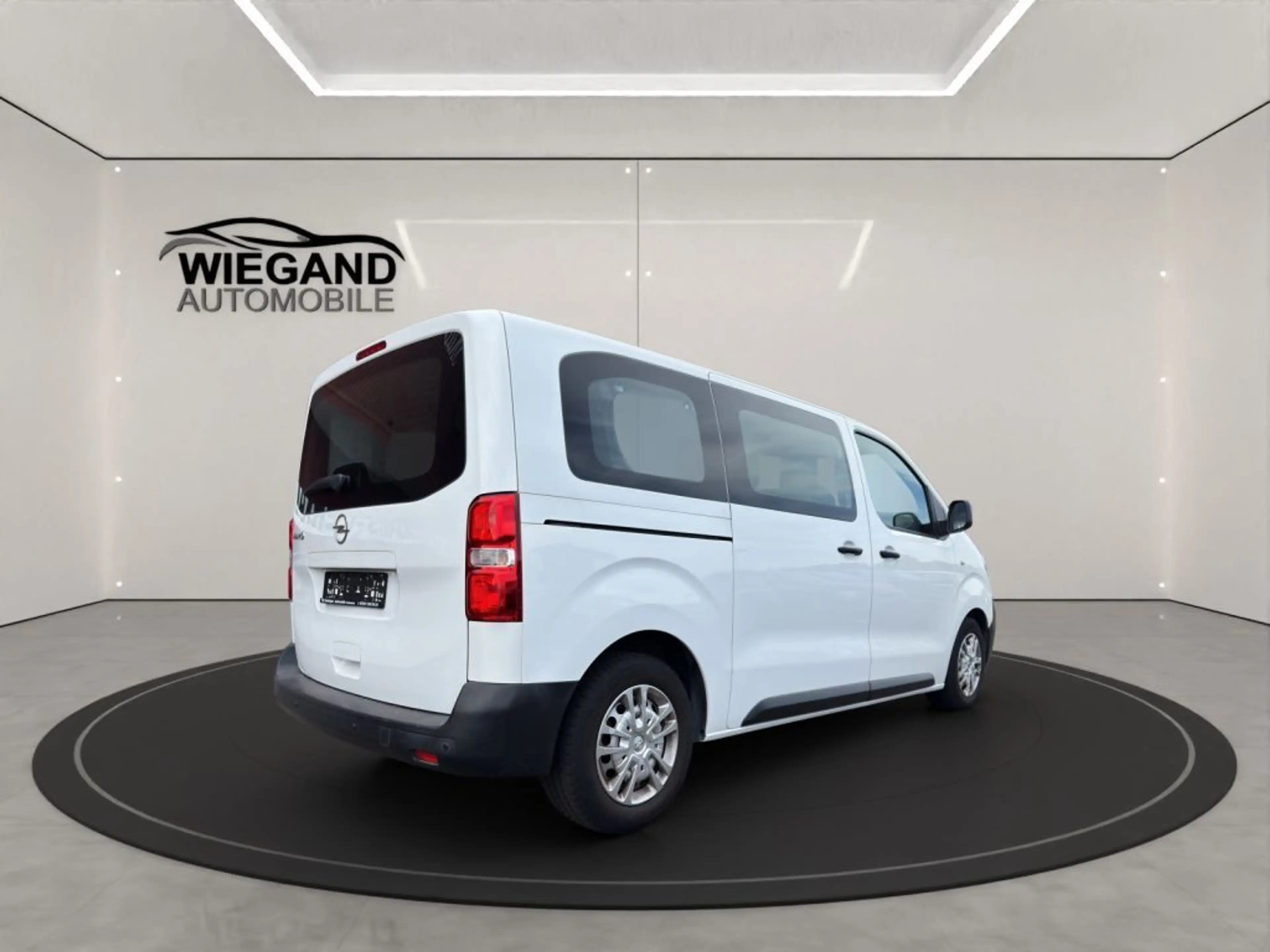 Opel Zafira Life 1.5 D M Selection+KLIMA+LED+ — photo 5