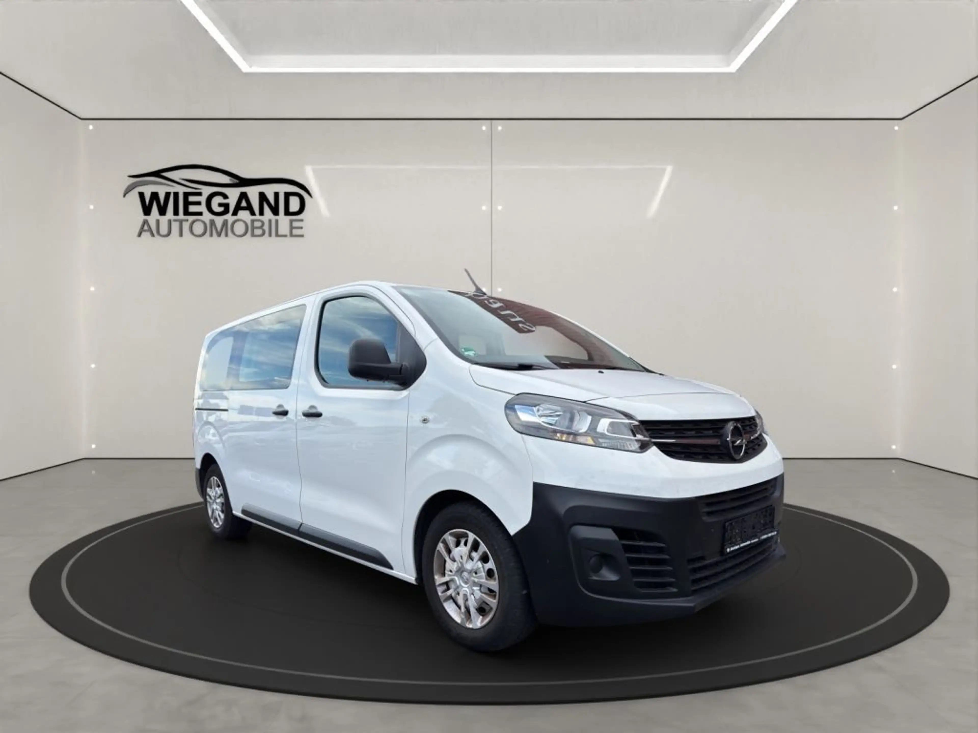 Opel Zafira Life 1.5 D M Selection+KLIMA+LED+ — photo 7