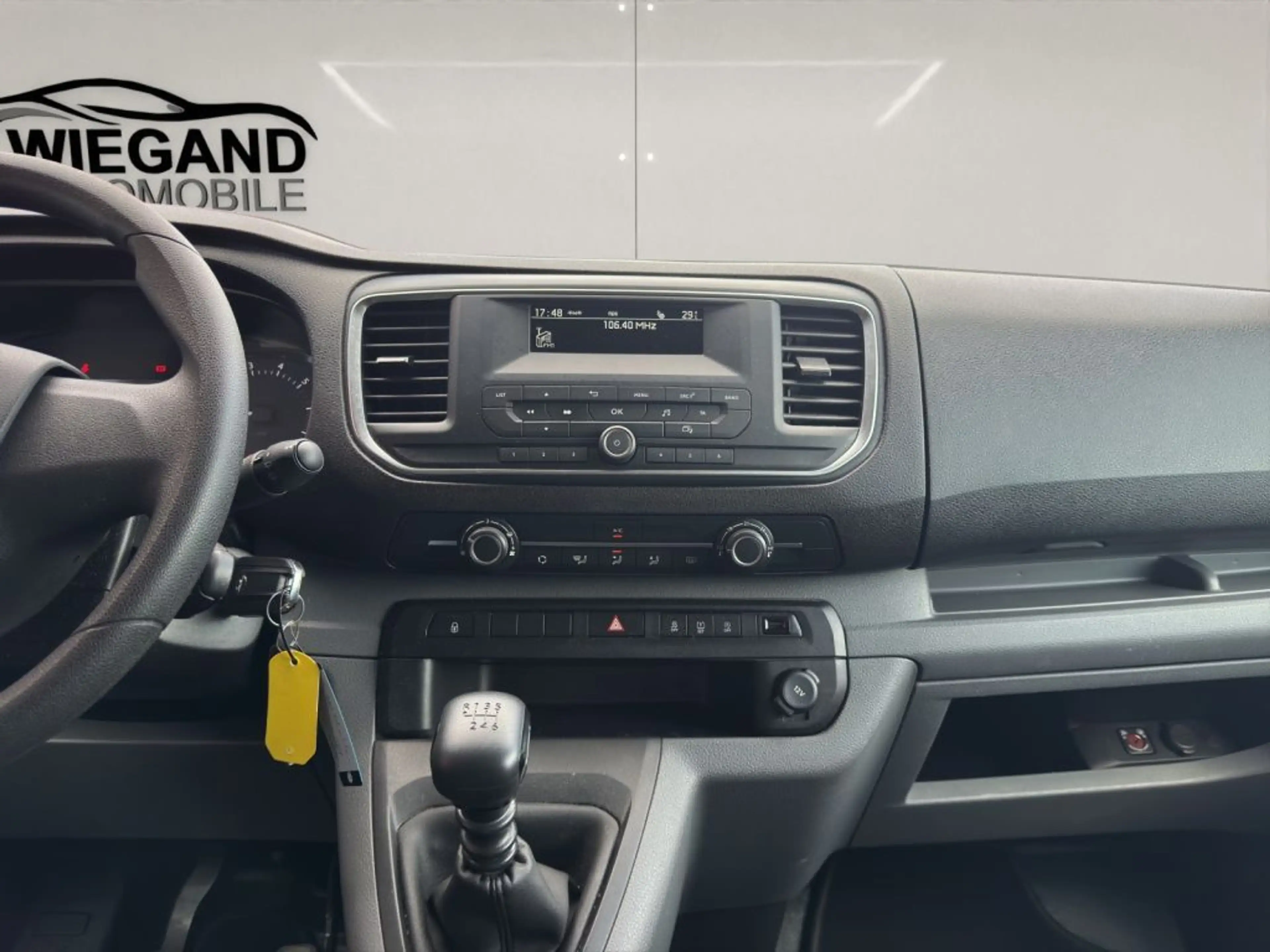 Opel Zafira Life 1.5 D M Selection+KLIMA+LED+ — photo 11
