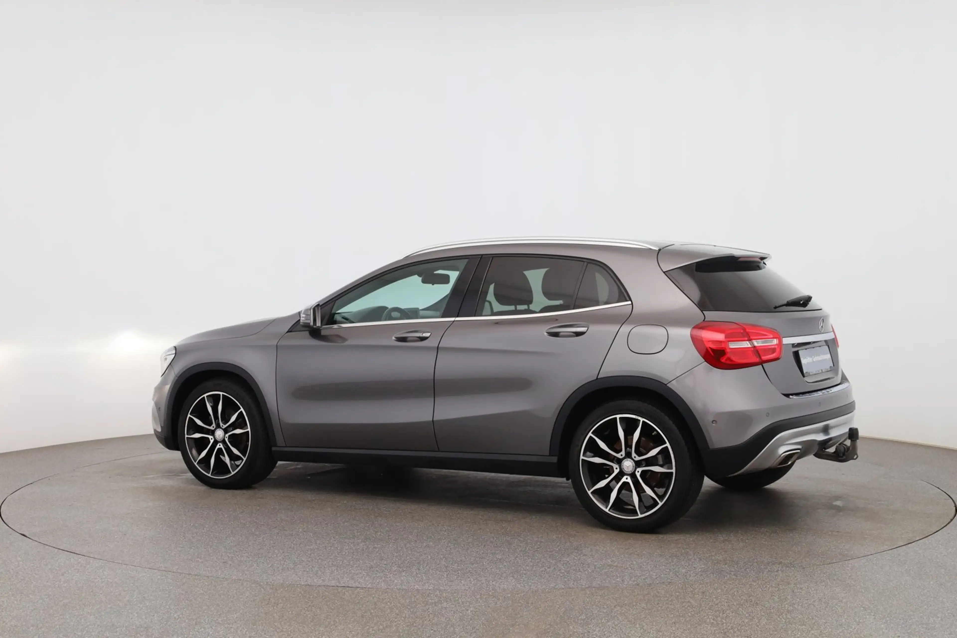 Mercedes-Benz GLA 220 GLA 220 CDI / d 4Matic — photo 3
