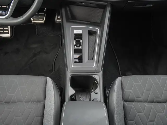 Volkswagen Golf view 14