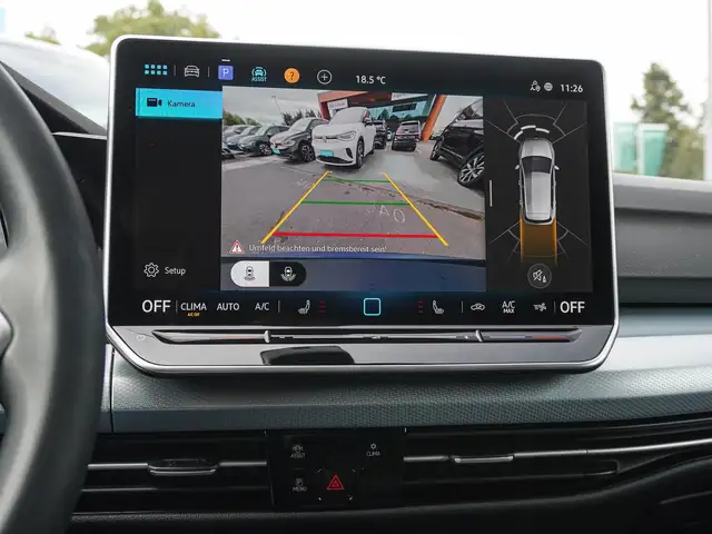 Volkswagen Golf view 13