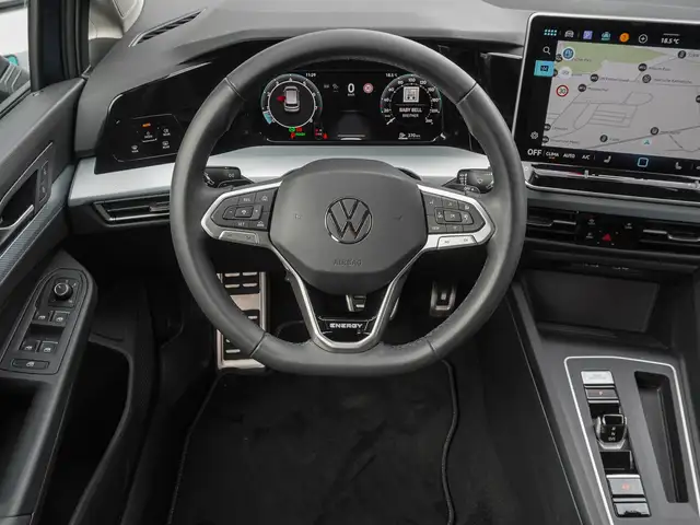 Volkswagen Golf view 11