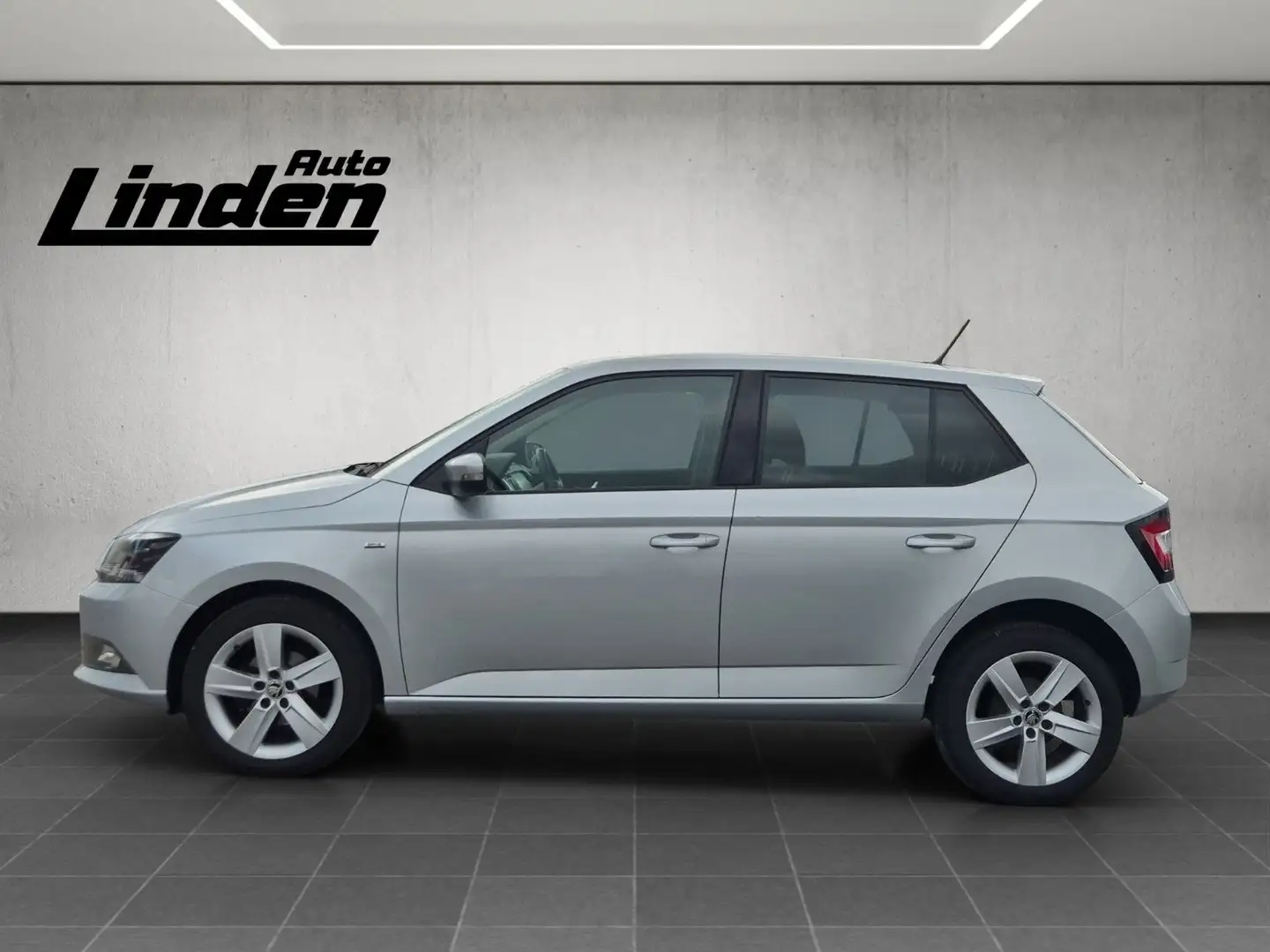 Skoda Fabia Drive PDC SHZ Klima Tempomat Argent - 2