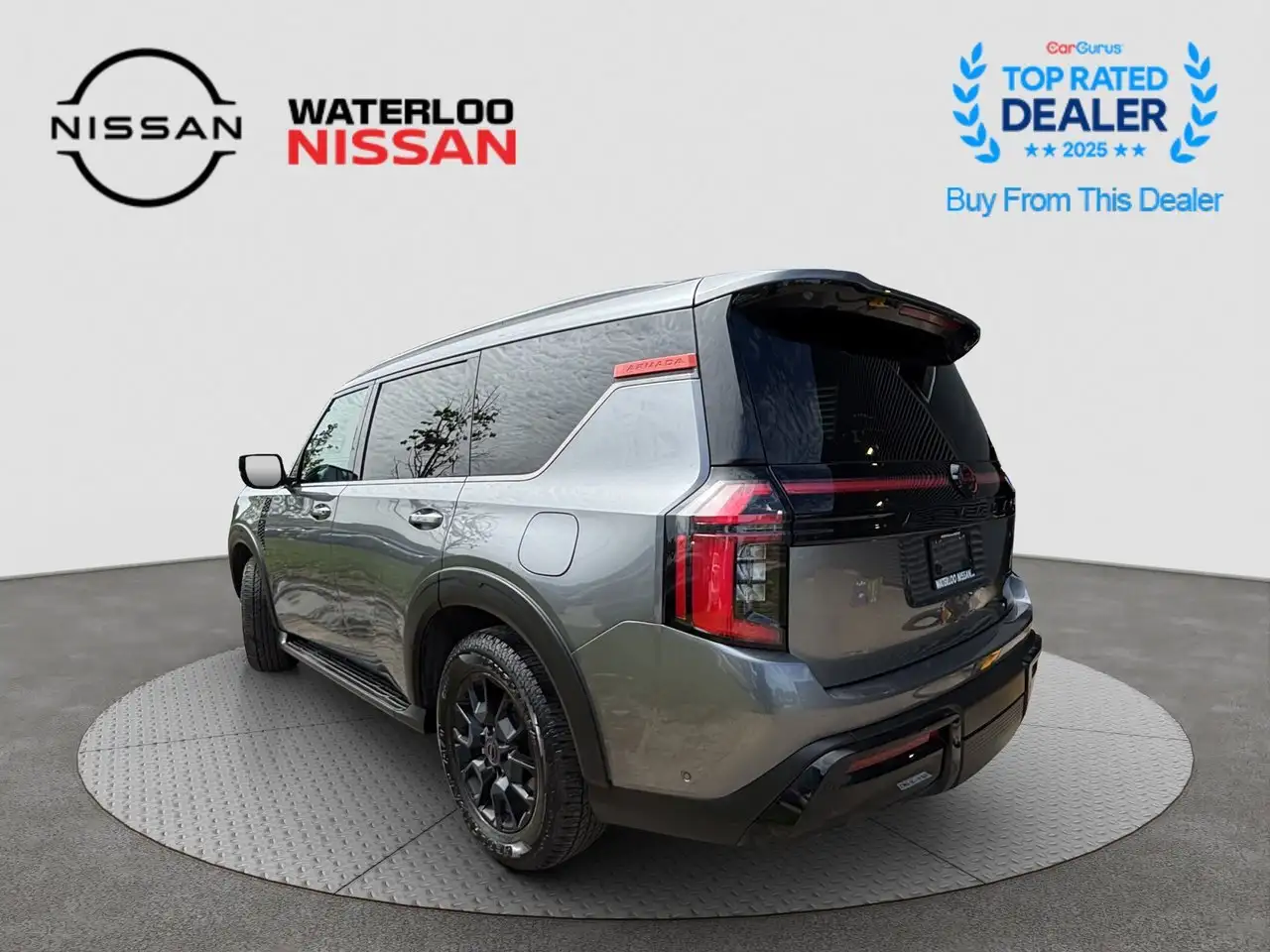 Nissan Armada снимка Nissan Armada