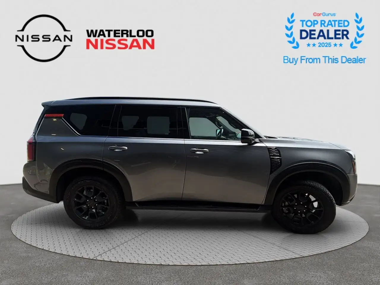 Nissan Armada снимка Nissan Armada