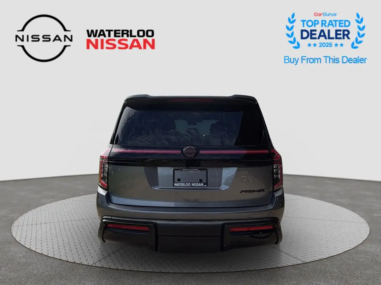 Nissan Armada снимка Nissan Armada