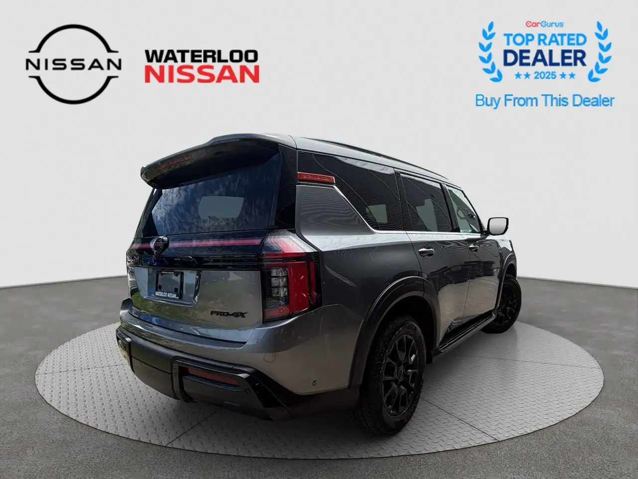 Nissan Armada снимка Nissan Armada