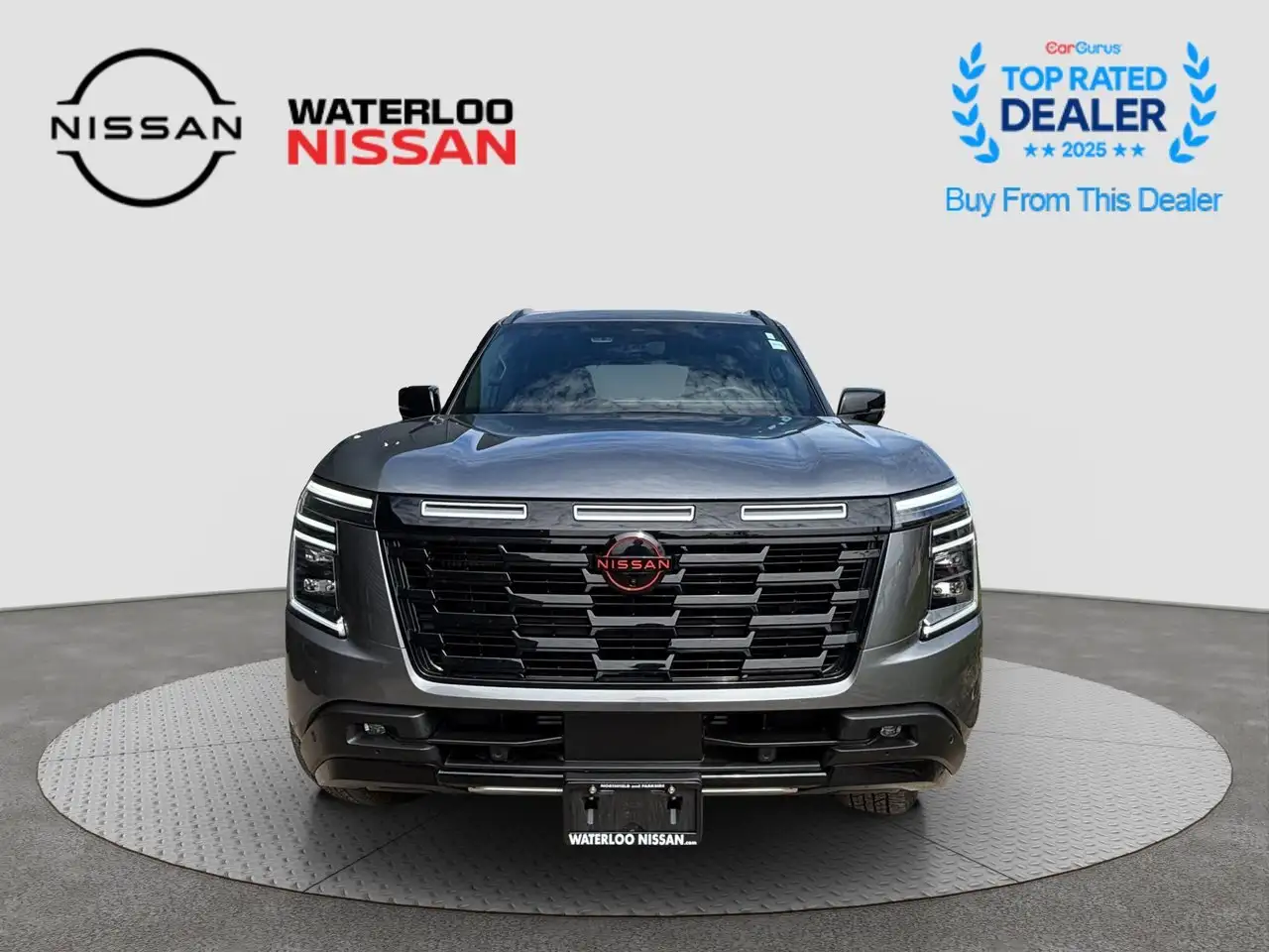 Nissan Armada снимка Nissan Armada