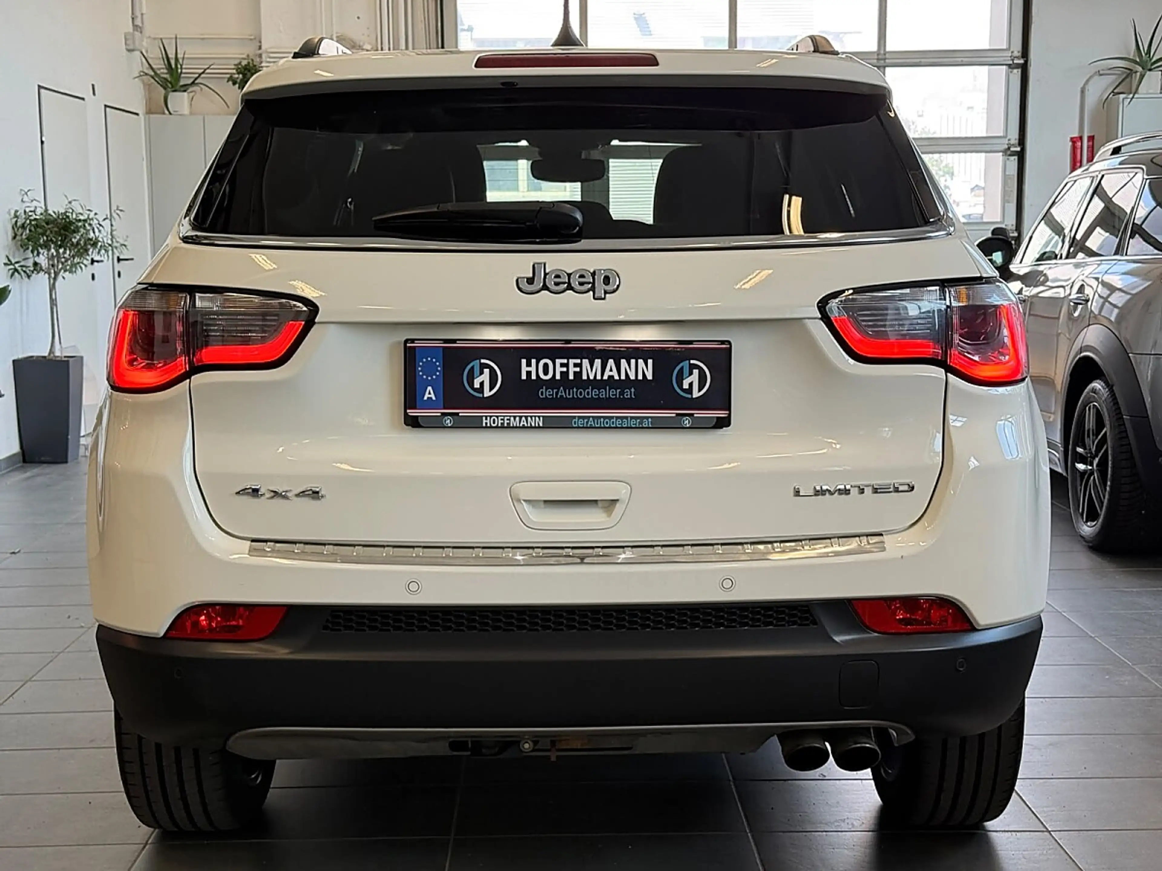 Jeep Compass 2.0 MultiJet Limited AWD — photo 6
