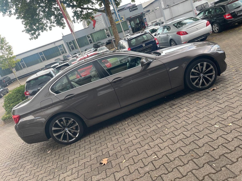 BMW 525 d-AUTOM*LEDER*NAVI*GSD*XENON*LM-19" — photo 9