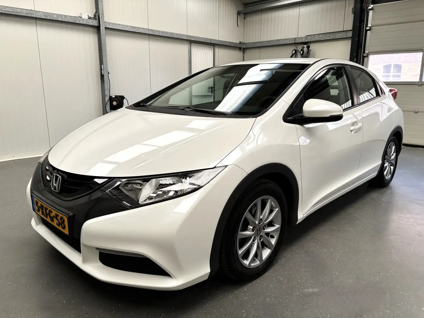 Honda Civic 1.4 Comfort KEURIGE AUTO !! | Airco | Lichtmetalen Wit - 2
