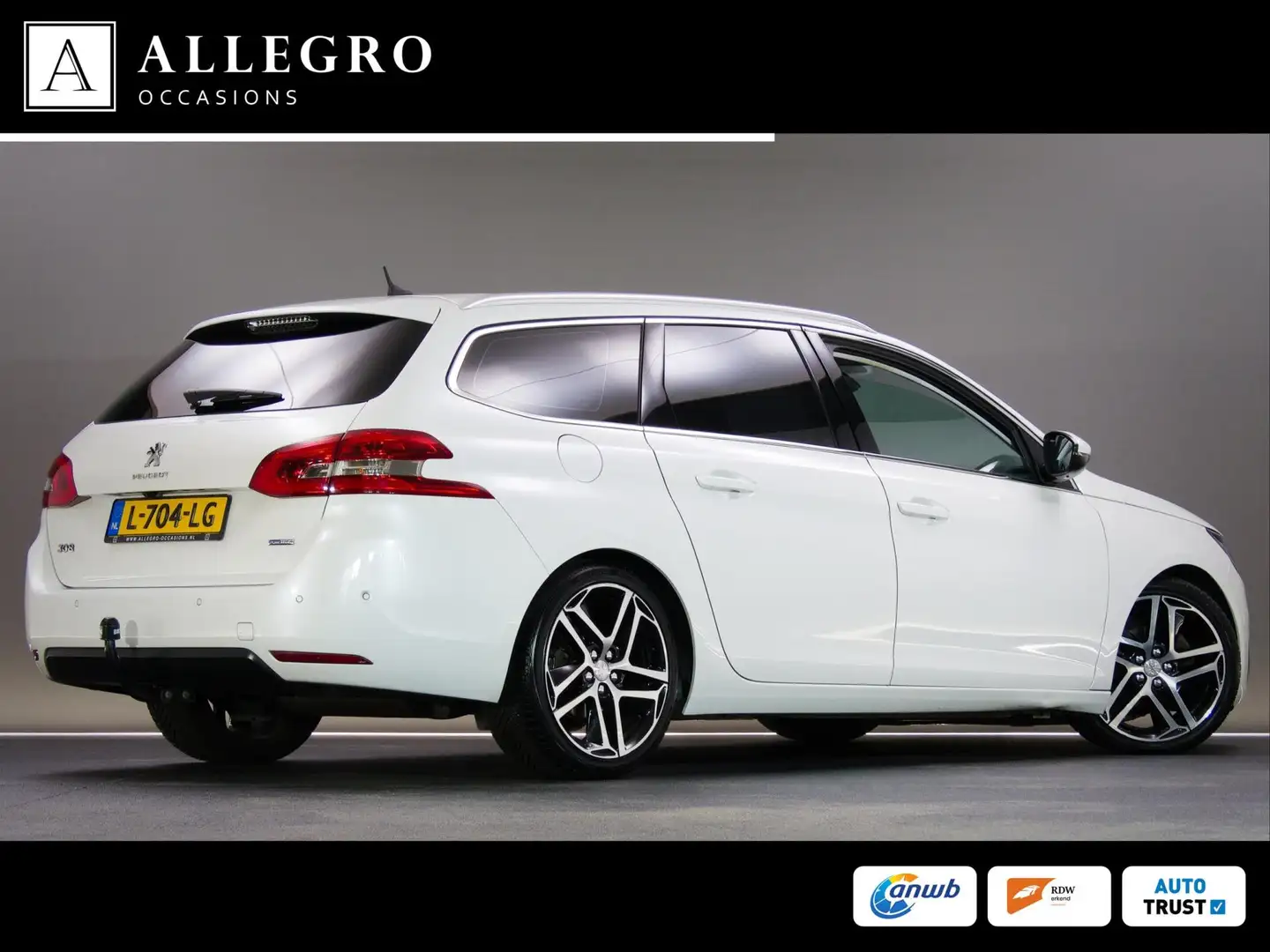 Peugeot 308 SW 1.2 PureTech Allure (PANORAMADAK, TREKHAAK, ACH Wit - 2
