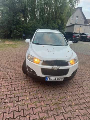 Imagine Chevrolet Captiva 2.2 Diesel 2WD LS