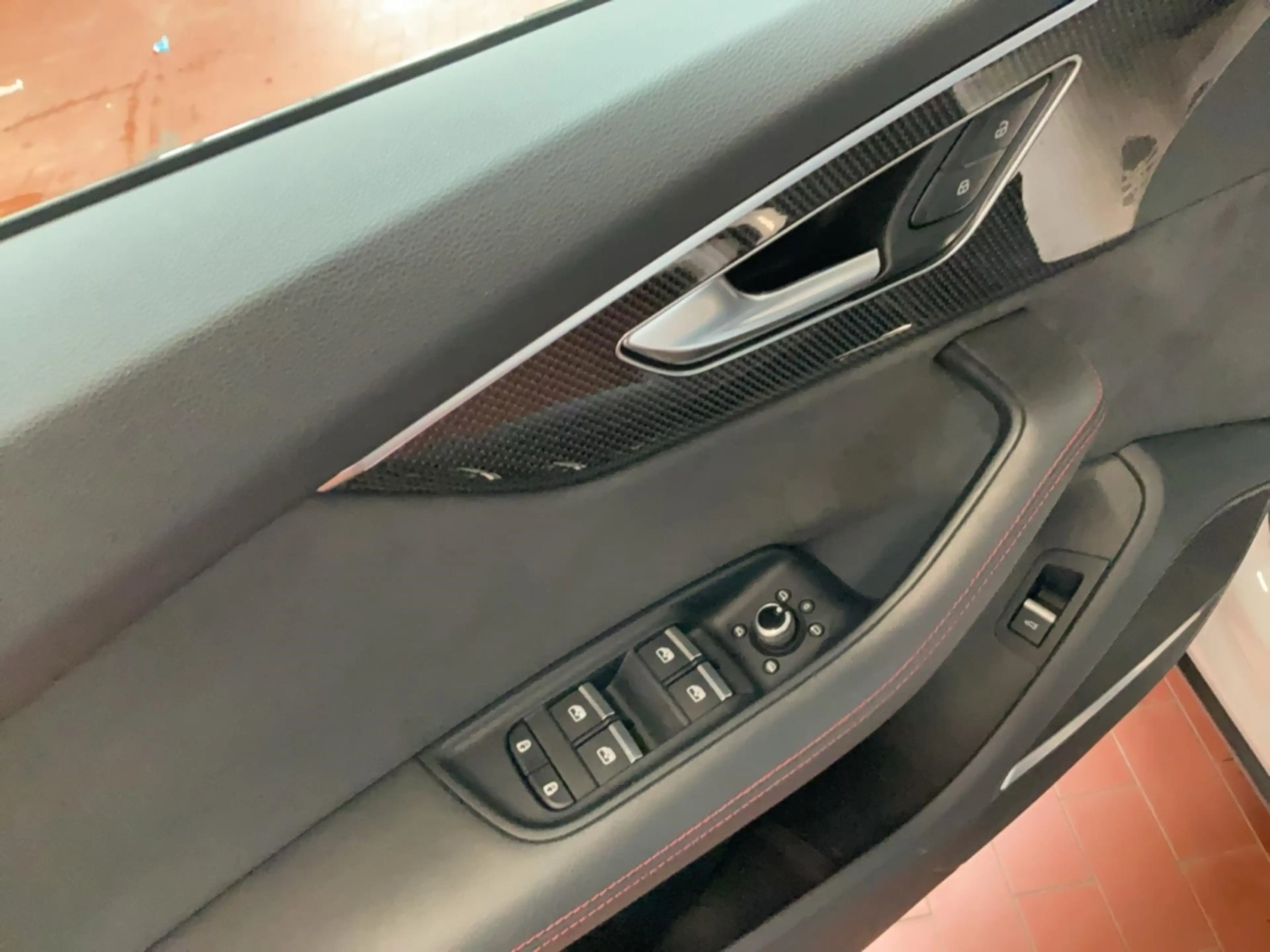 Audi SQ7 4.0 TFSI quattro competition plus Alu Matrix-LED A — photo 12