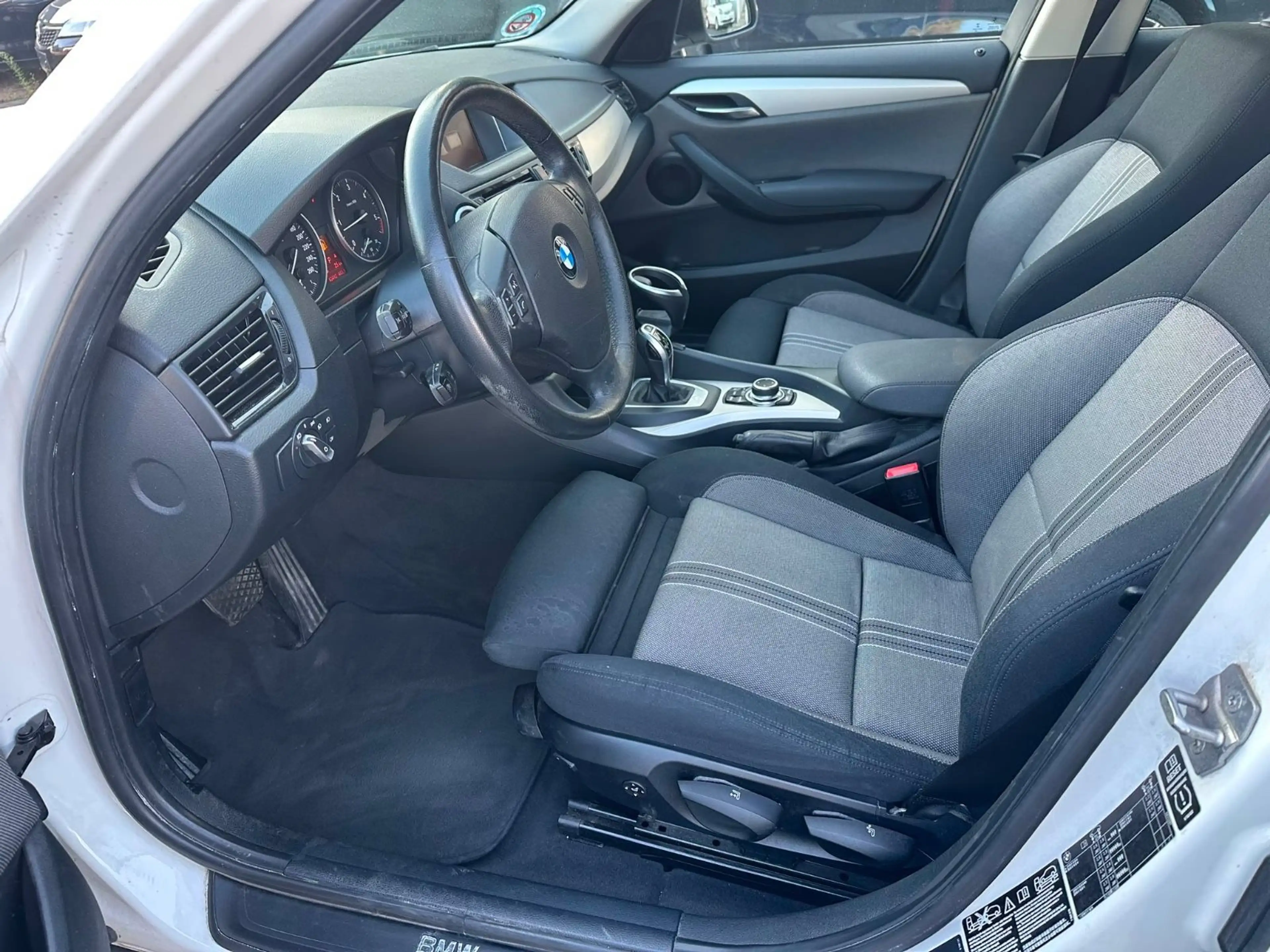 BMW X1 1,8 d xDrive Navi Xenon — photo 10