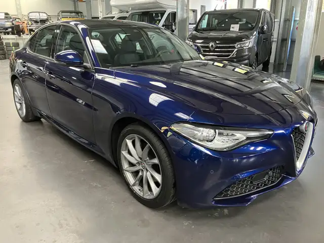 Alfa Romeo Giulia 2.0 Turbo 200CV Auto