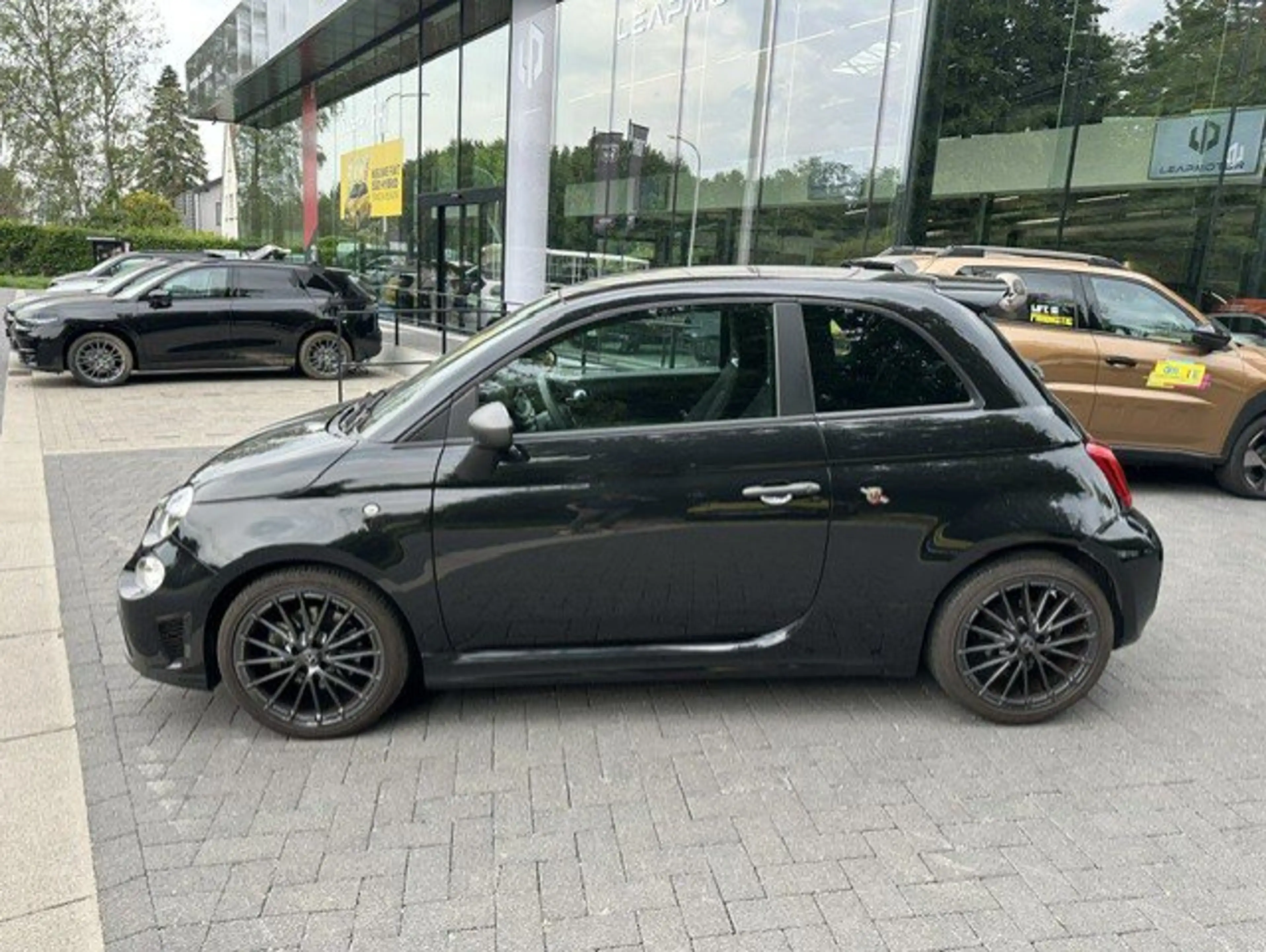 Abarth 595 Turismo 1.4 T-Jet 595 MT TURISMO FINAL EDITION — photo 4