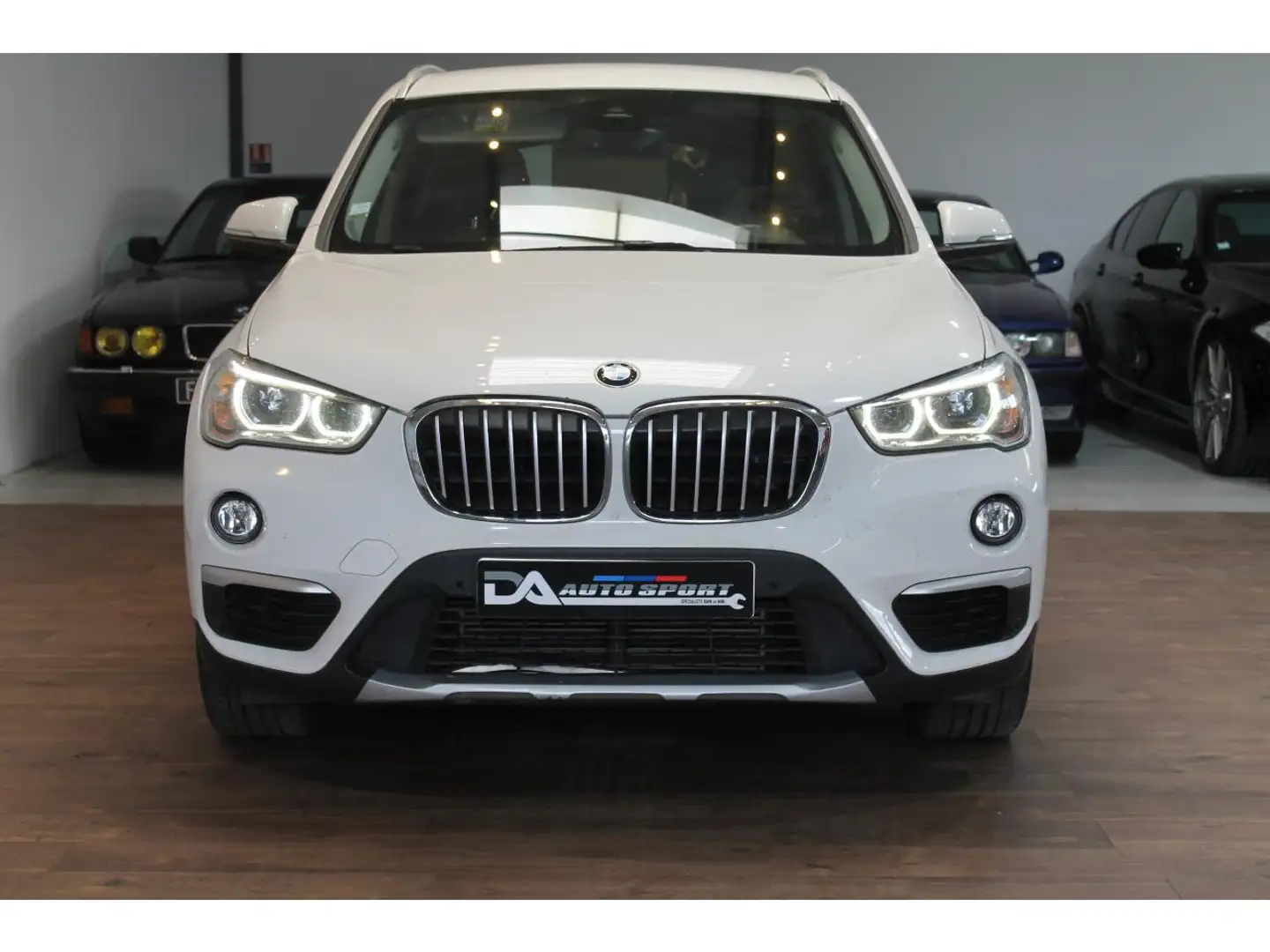 BMW X1 sDrive 16d F48 xLine PHASE 1 Blanc - 2