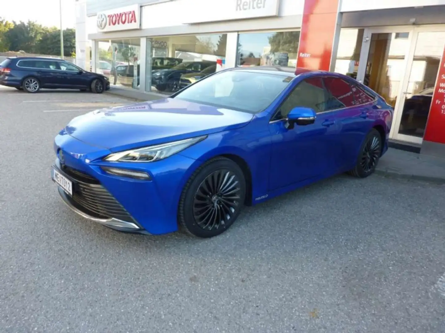 Toyota Mirai Brennstoffzelle Advanced Blau - 2
