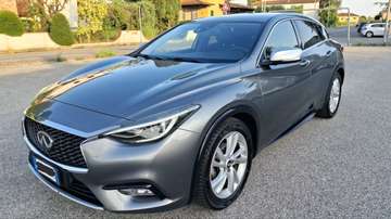 Q30 1.5d Business 109cv dct