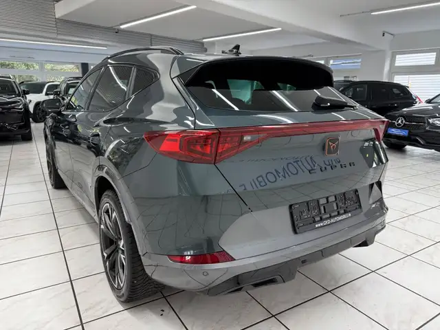 CUPRA Formentor view 2