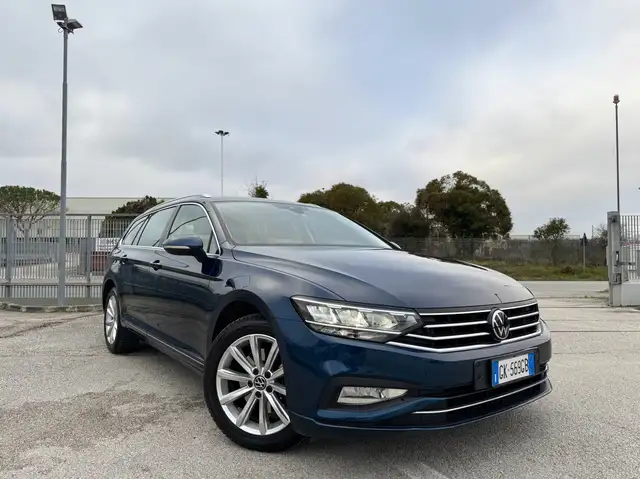 Volkswagen Passat Variant 2.0 Tdi - Virtual Led Navi
