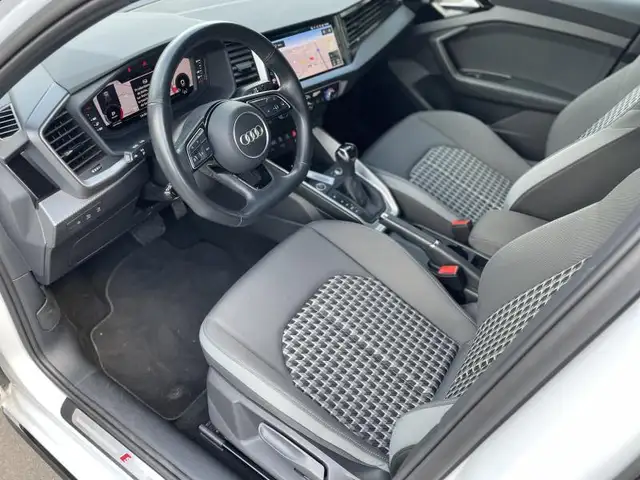 Audi A1 view 6