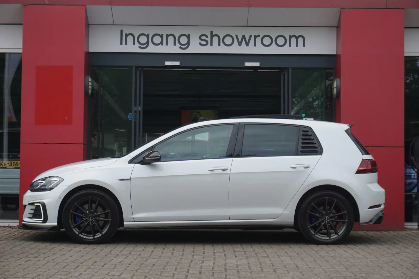 Volkswagen Golf GTE 1.4 TSI PHEV | Maxton Pakket | Virtual Cockpit | P Blanc - 2