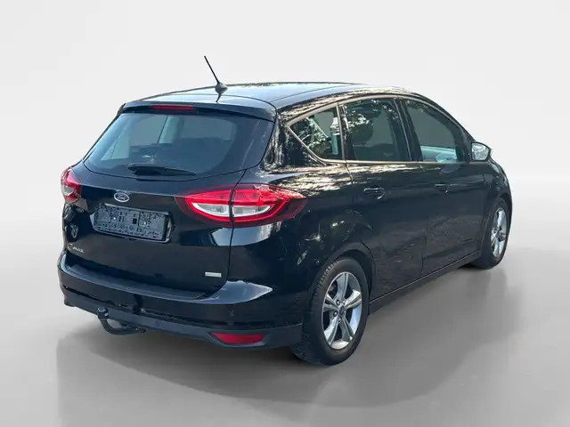 Ford C-Max view 5