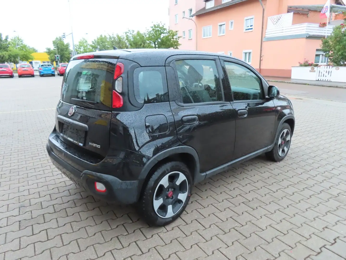 Fiat Panda Cross City Plus 1.0 Schwarz - 2