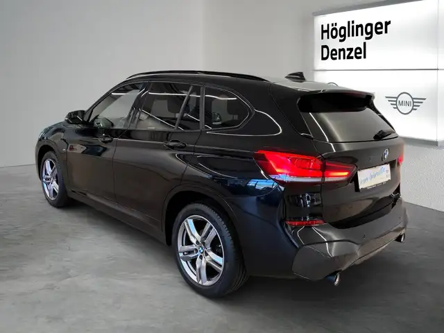 BMW X1 view 10