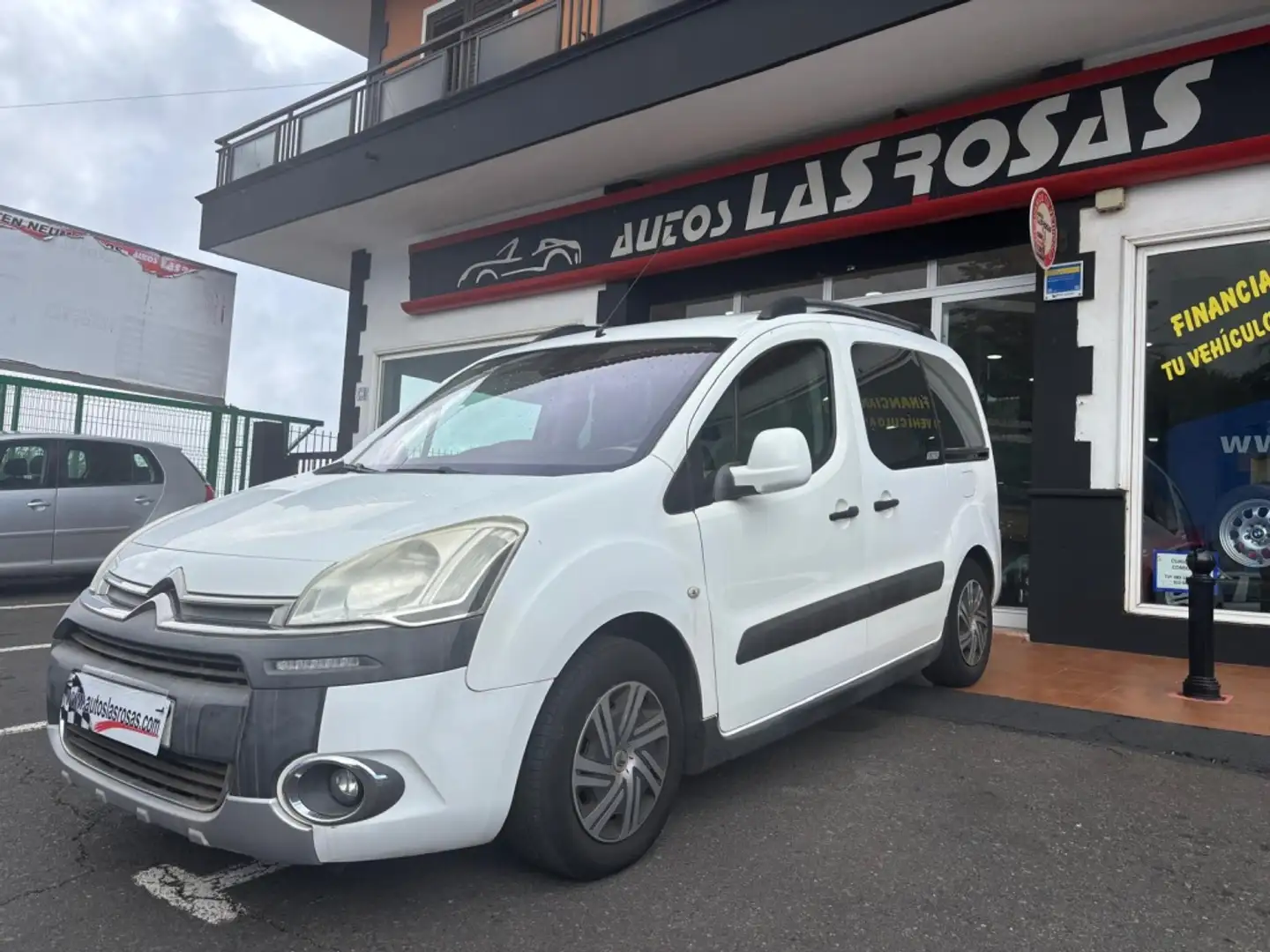 Citroen Berlingo CITROEN Industrial  Automático de 5 Puer Blanco - 1