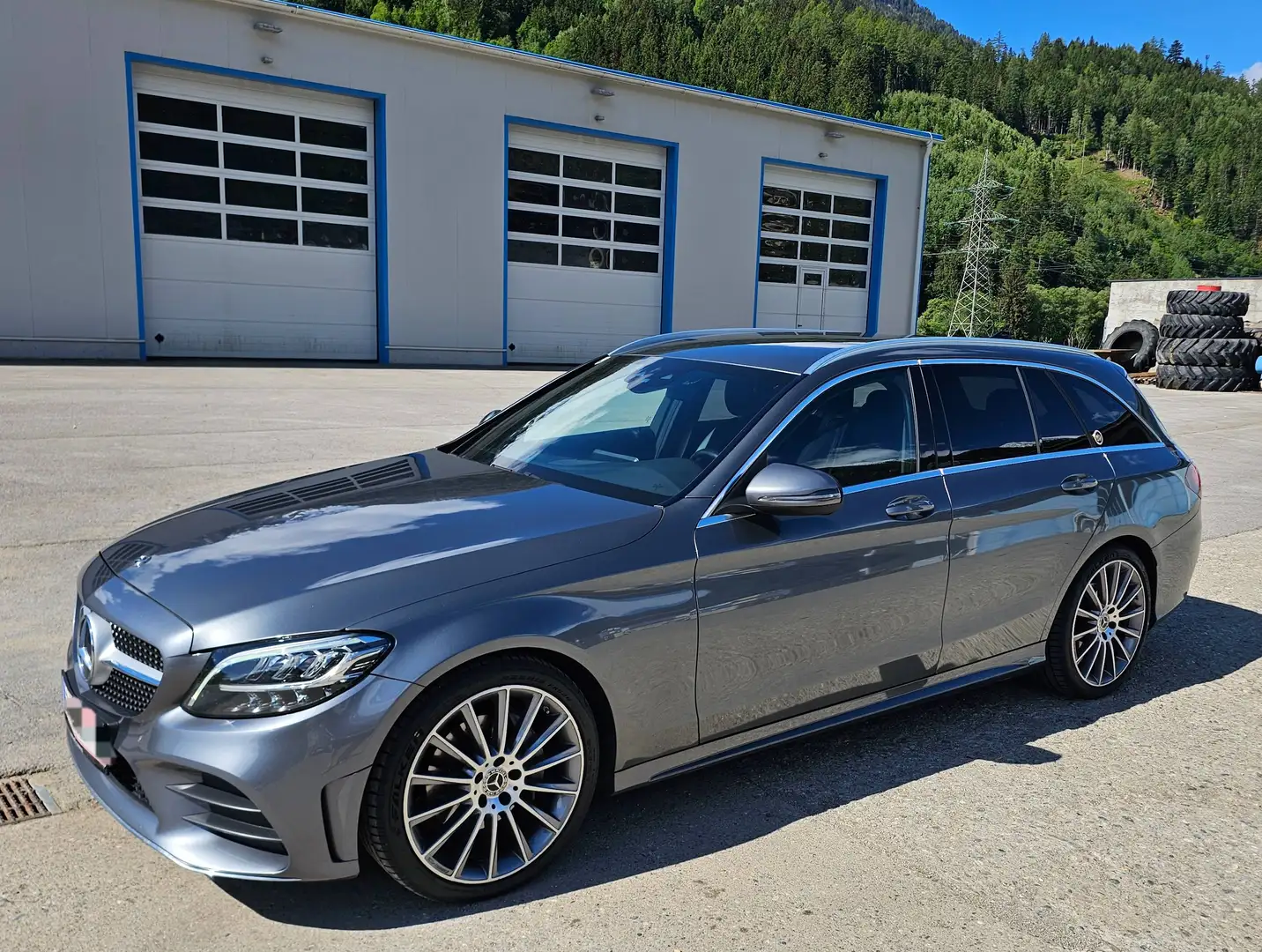 Mercedes-Benz C 200 C 200 D T- Modell Amg Line Grau - 2