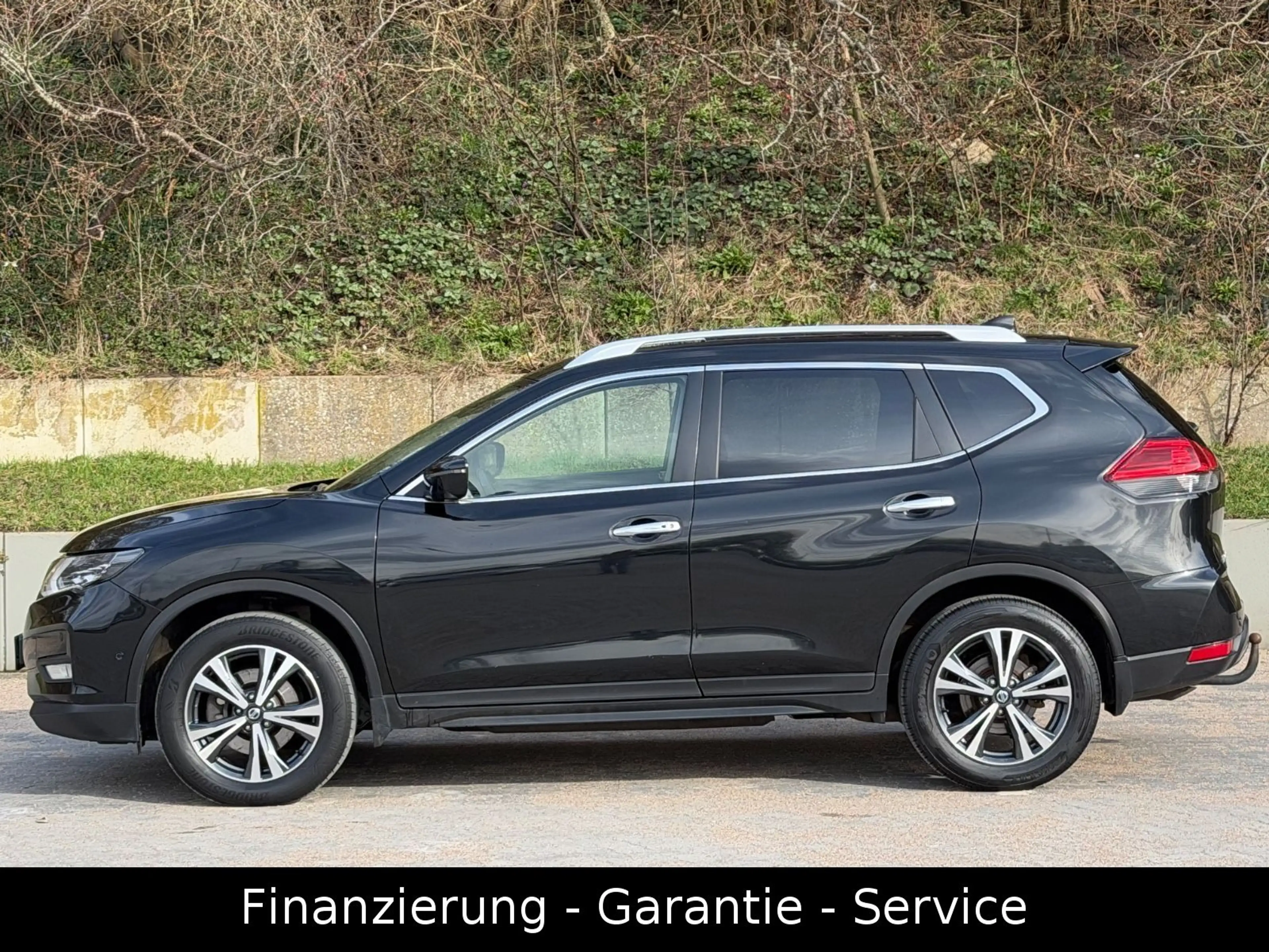 Nissan X-Trail 1.7 dCi 4x4/AUTOMATIK/7 SITZE/PANO/XENON — photo 9