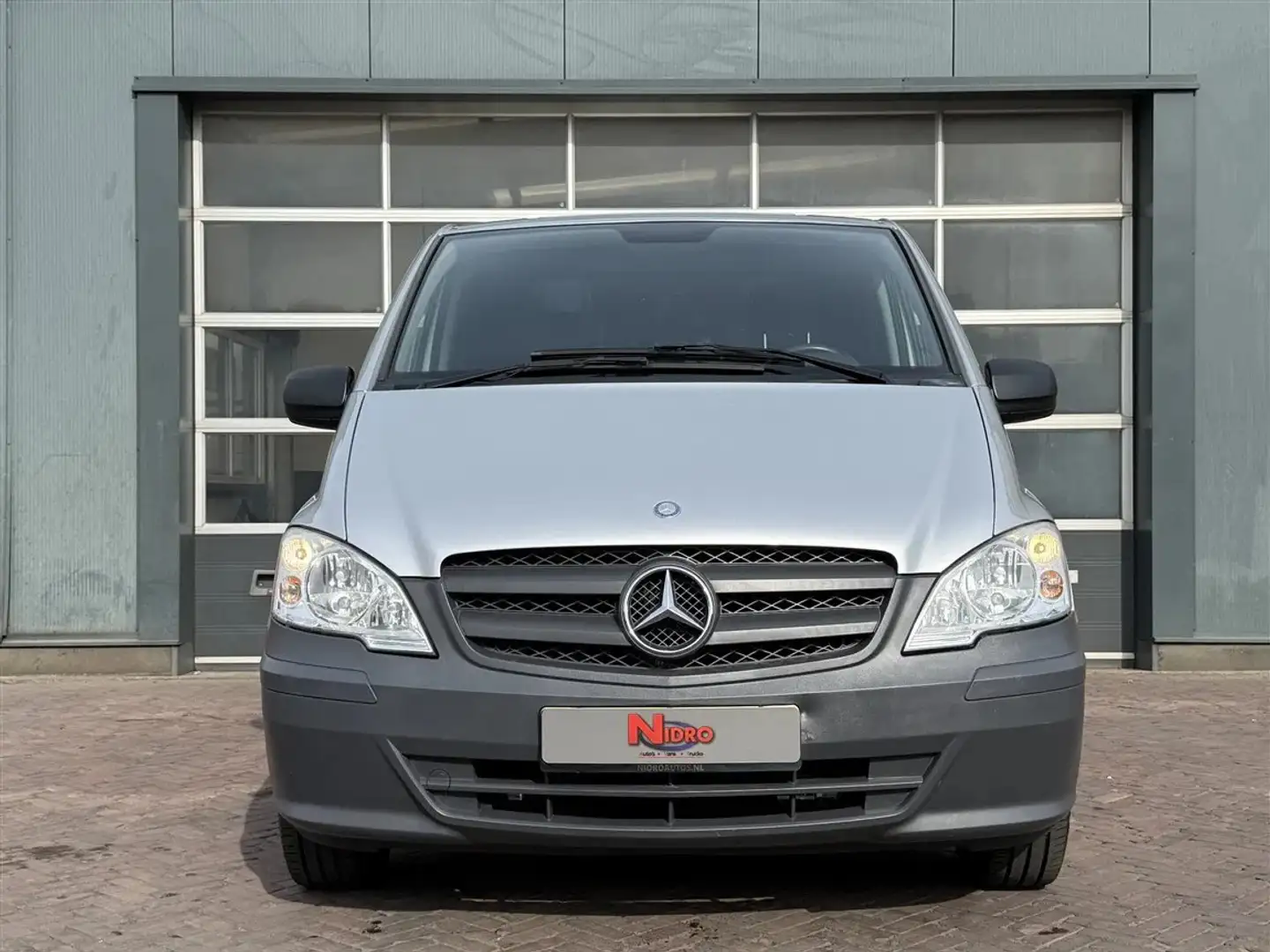 Mercedes-Benz Vito 113 CDI 2x Schuifdeur Navi Acc Cruise 1e Eigenaar Argent - 2
