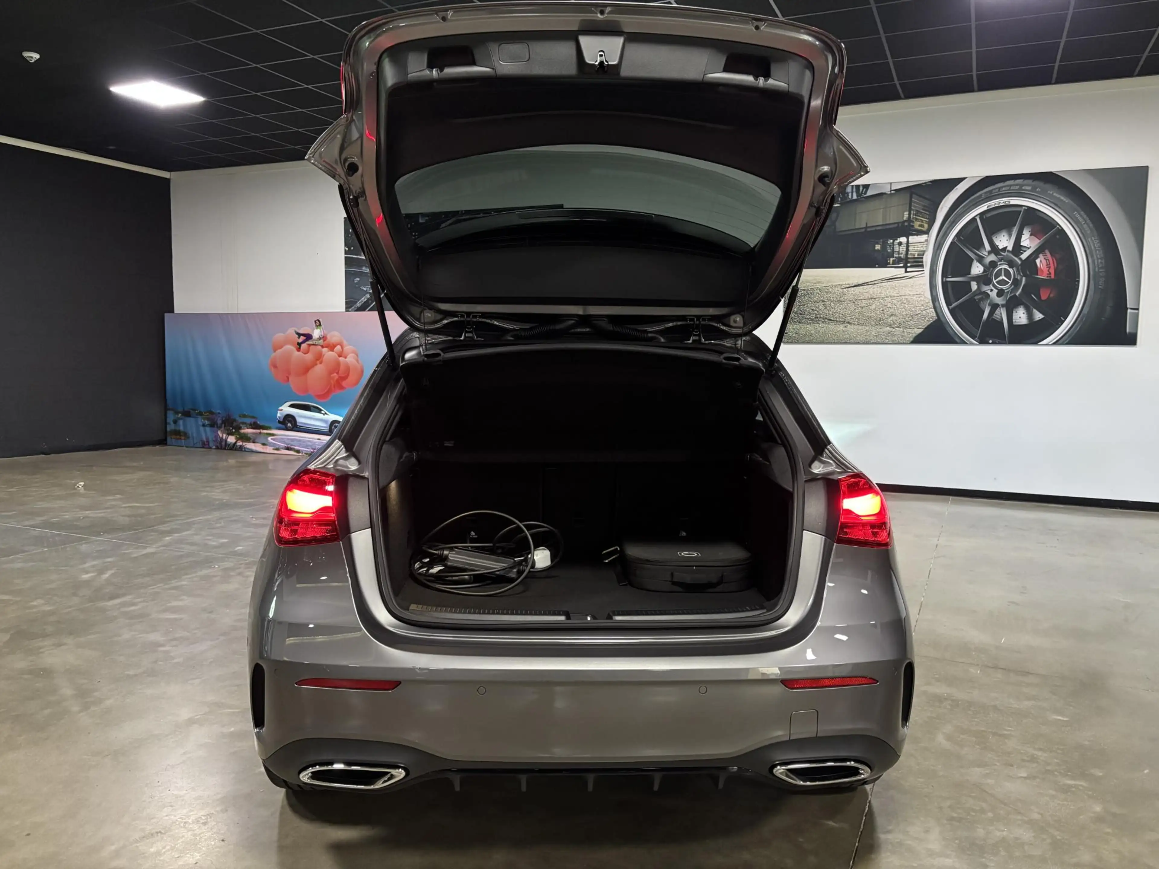 Mercedes-Benz A 250 A e AMG Line — photo 7