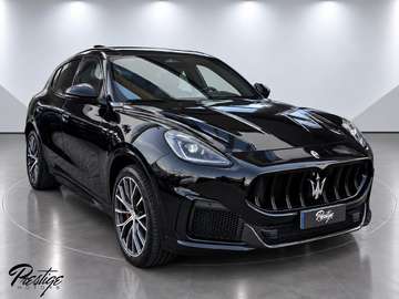 3.0 V6 Trofeo 530cv auto