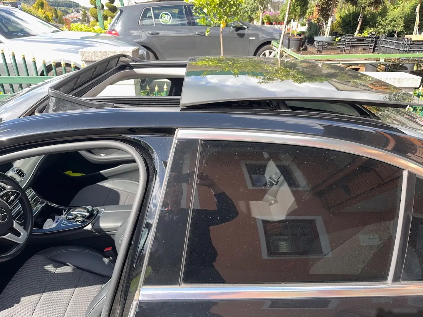 Mercedes-Benz E 220 E 220 d 4MATIC Avantgarde Aut. Avantgarde Blau - 2