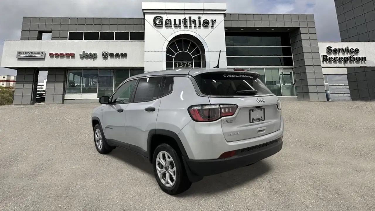 Jeep Compass снимка Jeep Compass