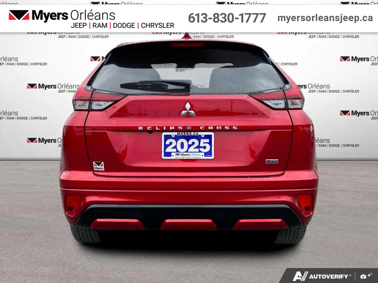 Mitsubishi Eclipse Cross снимка Mitsubishi Eclipse Cross