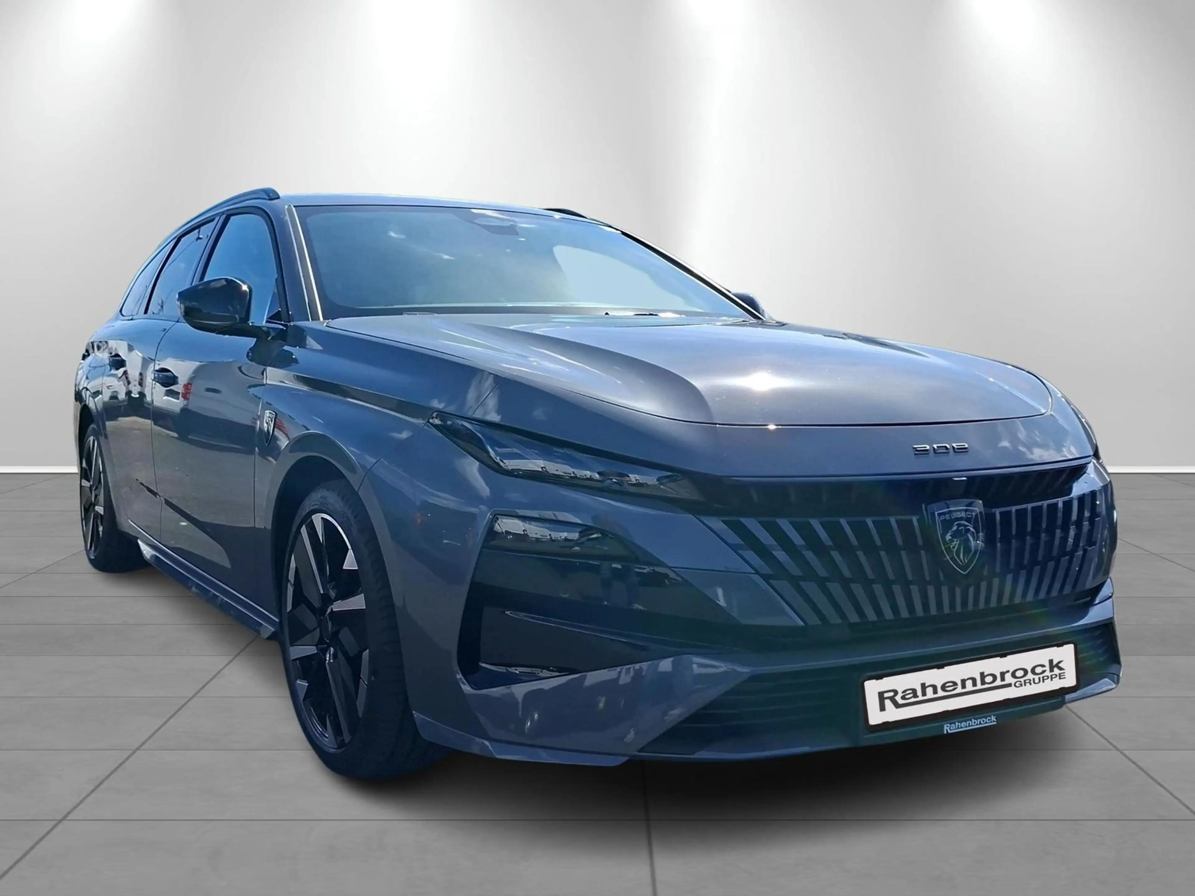 Peugeot 308 SW GT Exclusive Diesel 130 EAT8 — photo 2