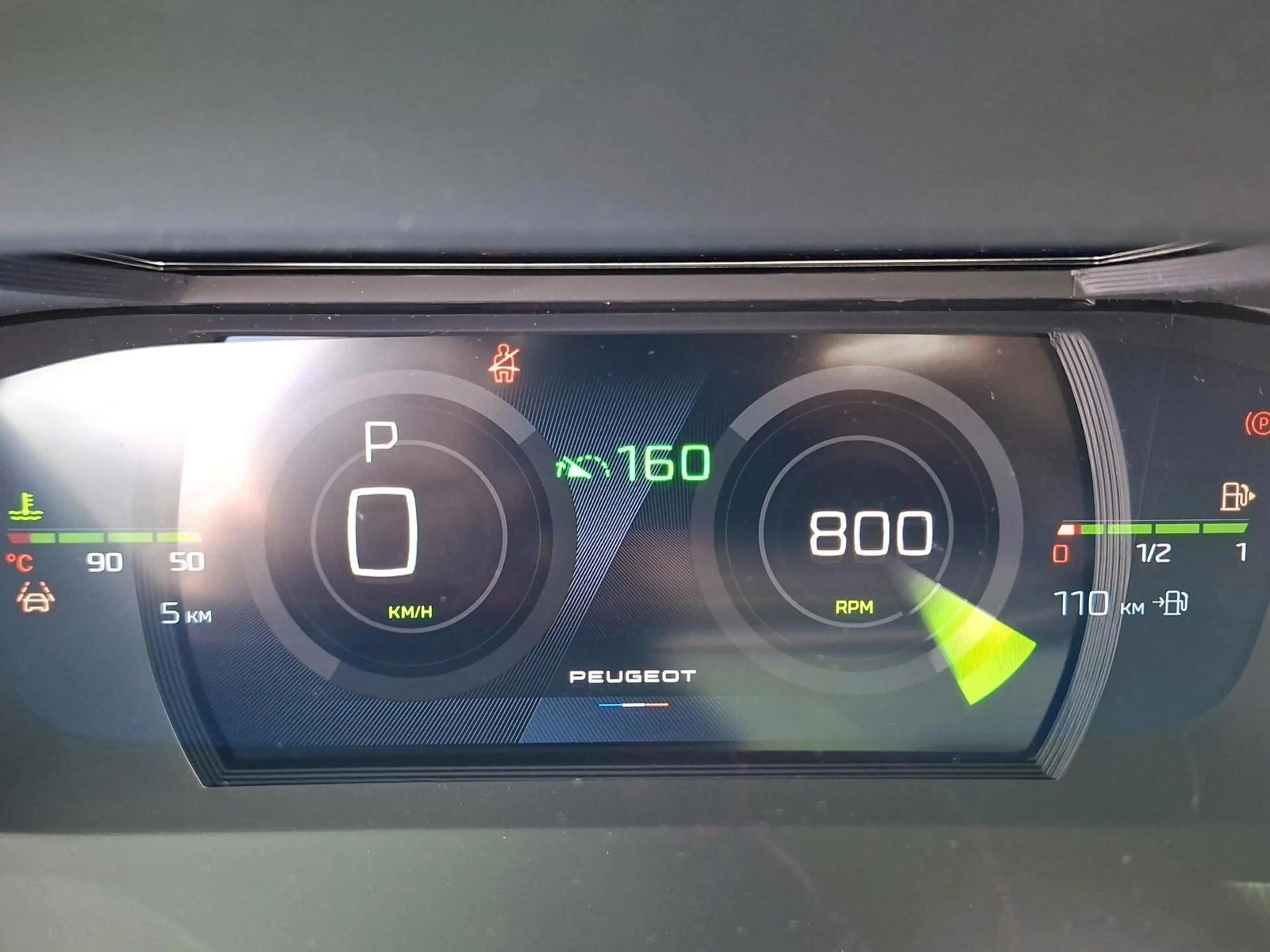 Peugeot 308 SW GT Exclusive Diesel 130 EAT8 — photo 10