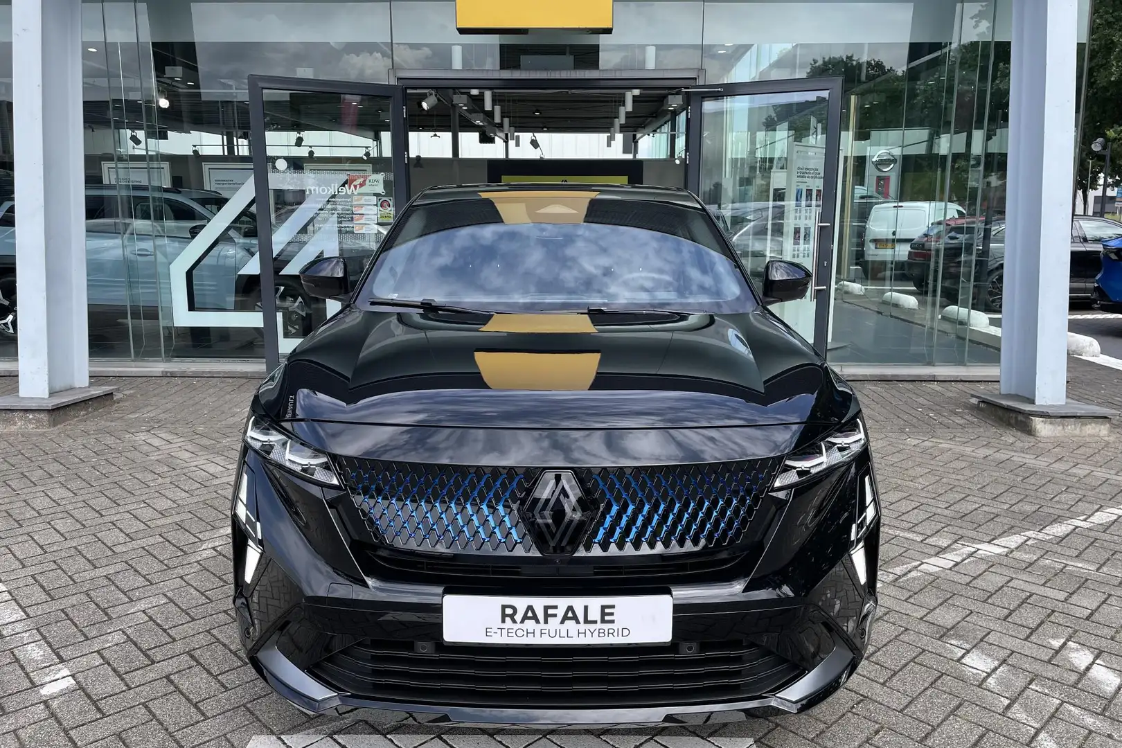 Renault Rafale 1.2 E-Tech 4x4 plug-in hybrid 300 atelier Alpine P Zwart - 2