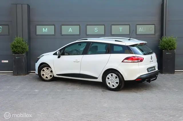 Renault Clio view 13
