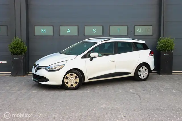 2013 Renault Clio in White for sale