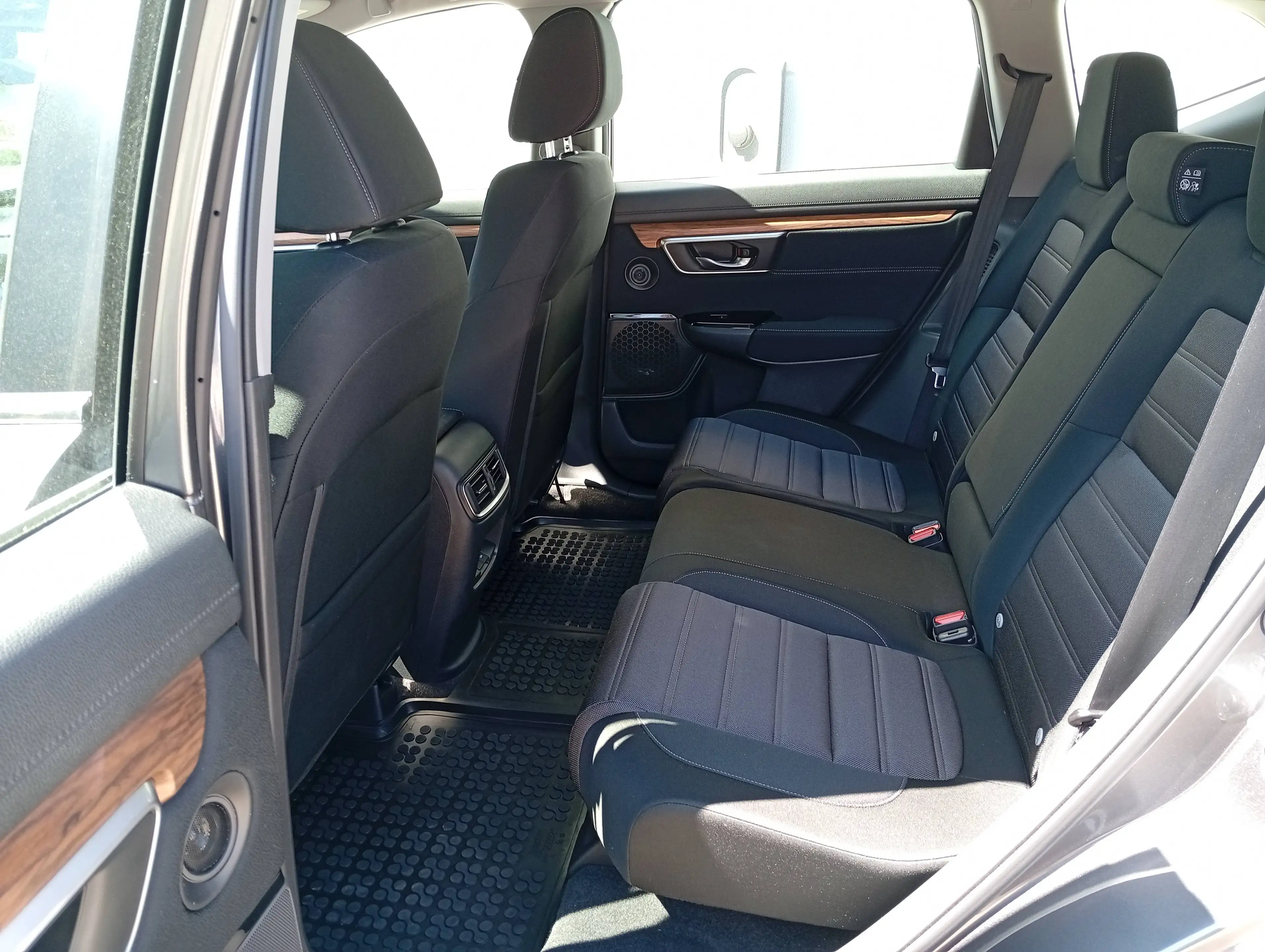 Honda CR-V CR-V Hybrid 2.0 i-MMD Hybrid 2WD Elegance — photo 7