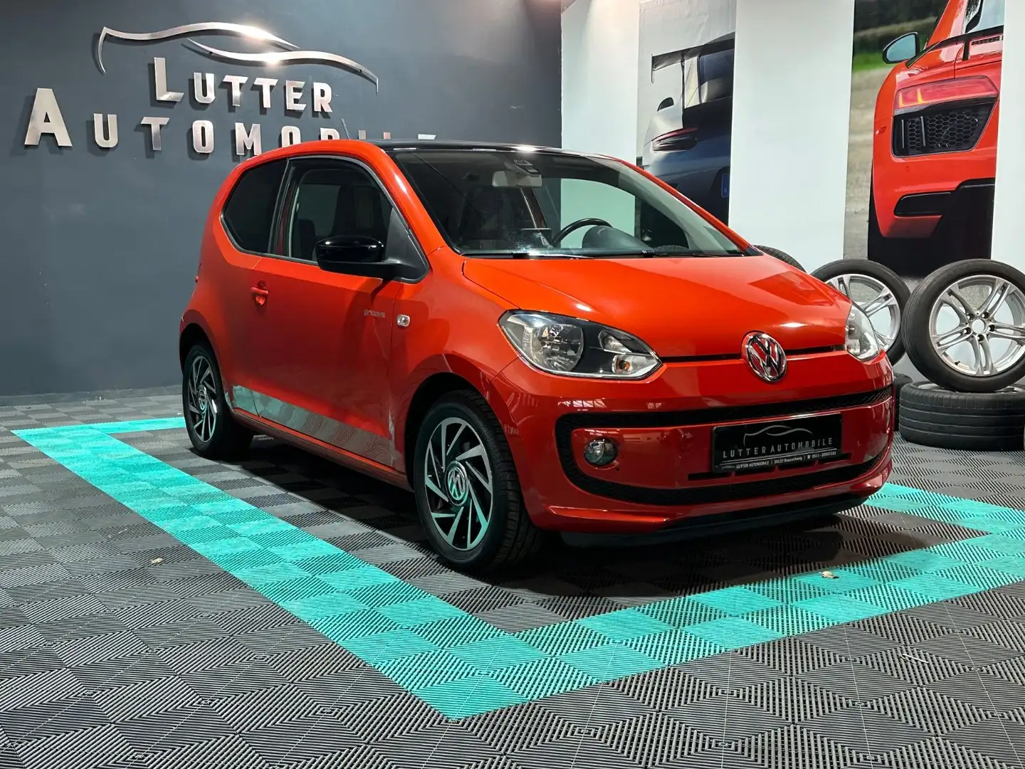 Volkswagen up! groove up!*KLIMA*PDC*TEMPOMAT*GLASDACH* Orange - 1