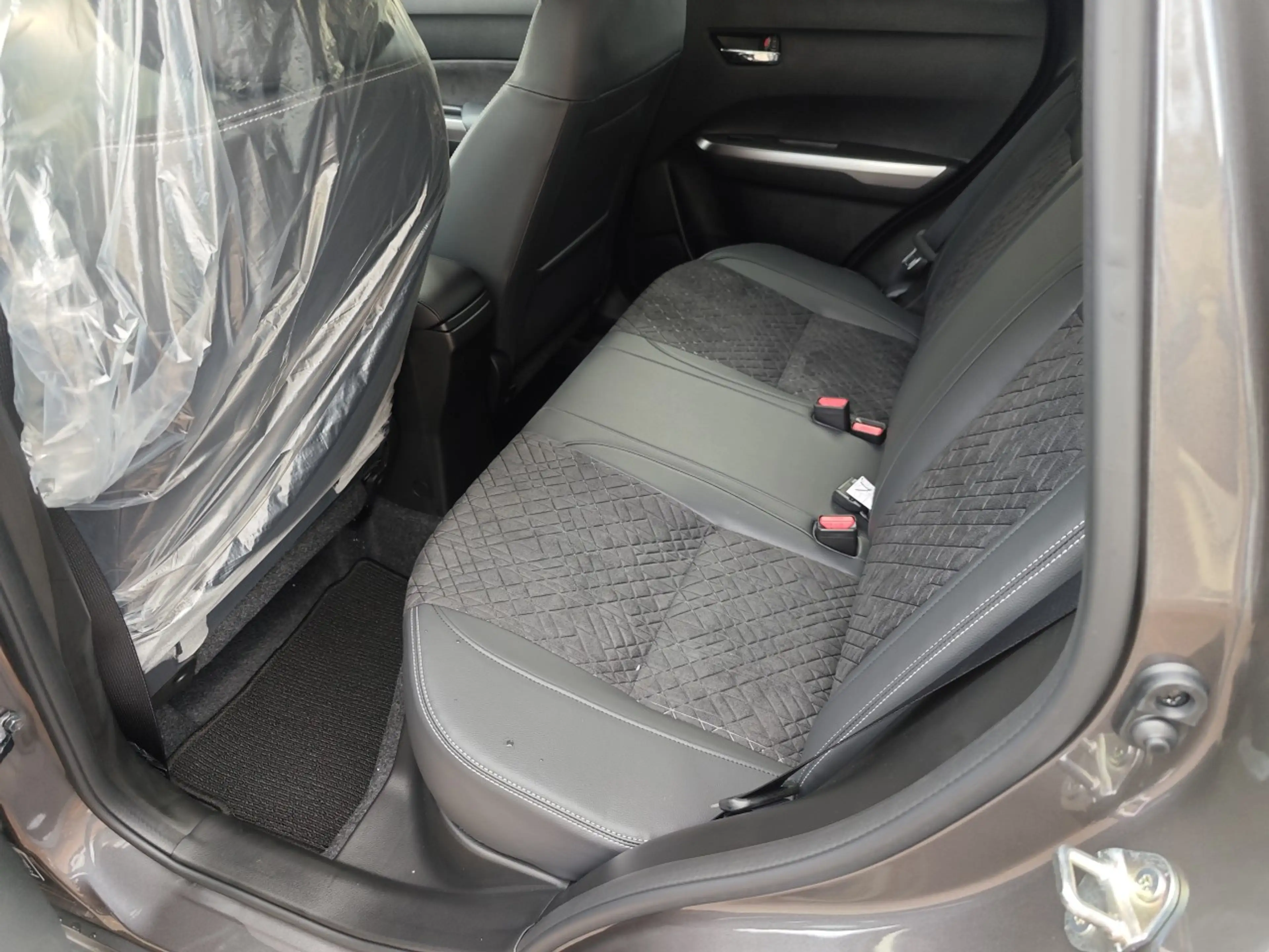 Suzuki Vitara 1.4 GLX AT — photo 15